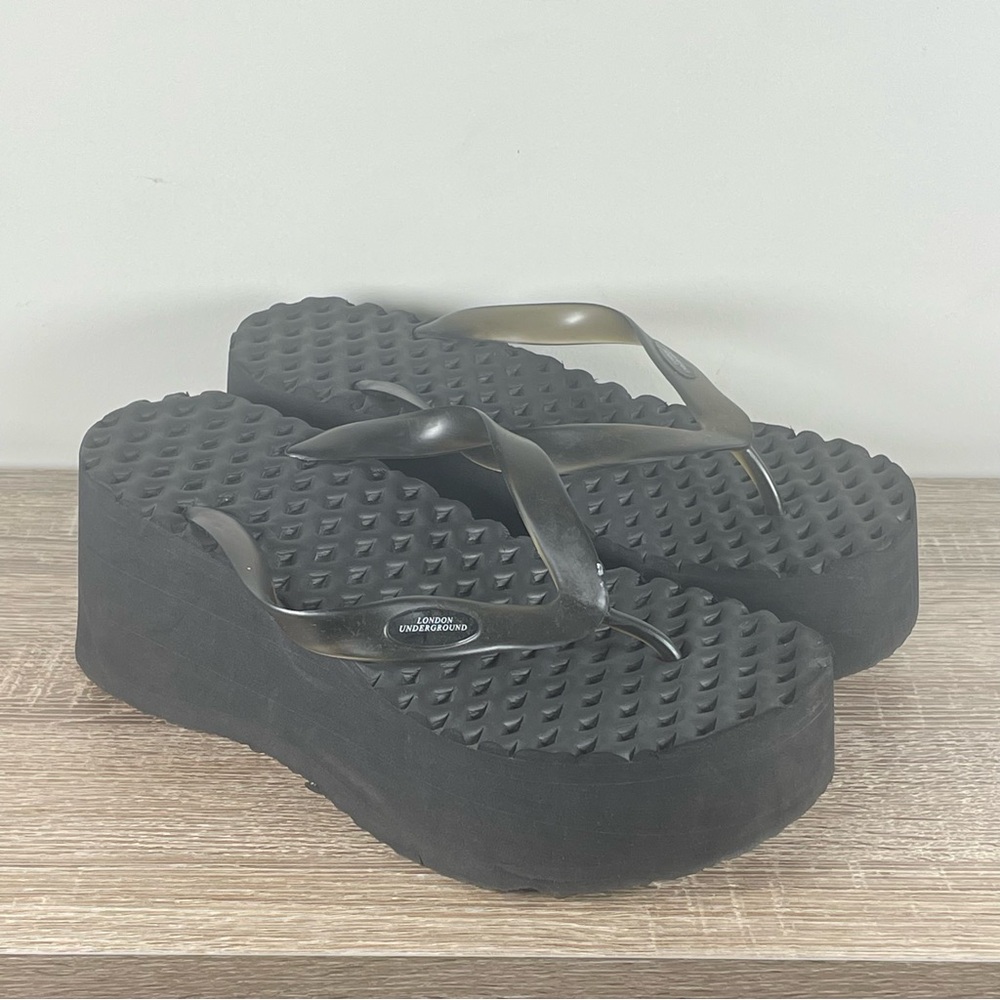 Y2K Platform Flip Flops Thong Sandals - Size 10W
